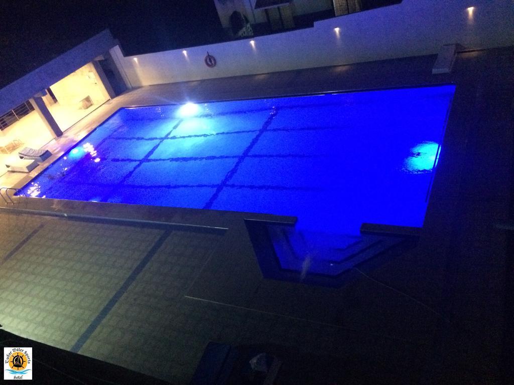 Tudor Water Sports Hotel Mombasa Esterno foto